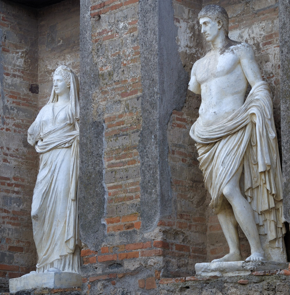 Pompei, Statuen