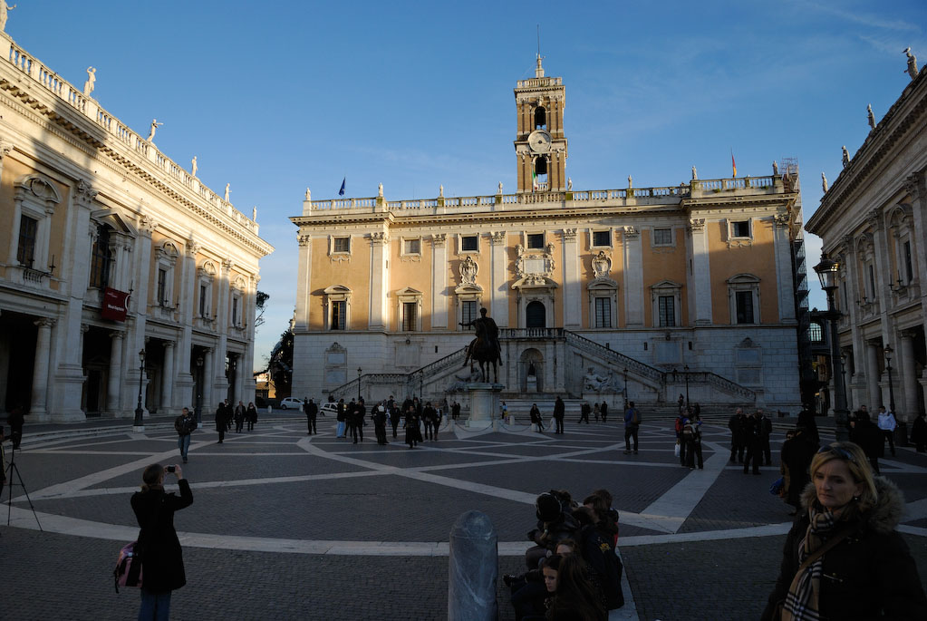Kapitol, Palazzo Senatorio und Nuovo