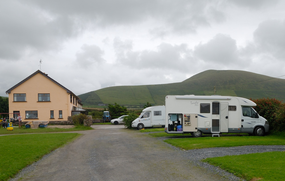 16.08.09 Über Castlemaine führte uns der Weg auf die Dingle-Halbinsel, wo wir auf dem Oratory House Camping unser Lager aufschlugen.