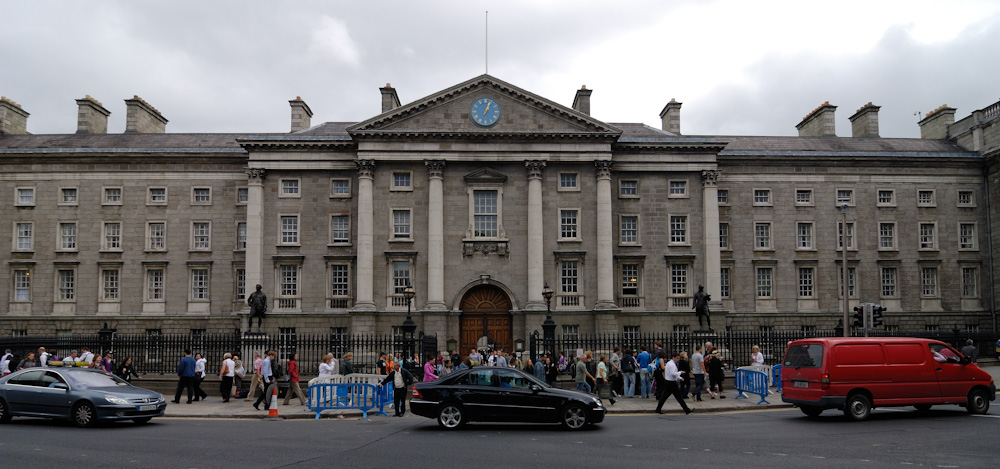 Trinity College, Haupteingang