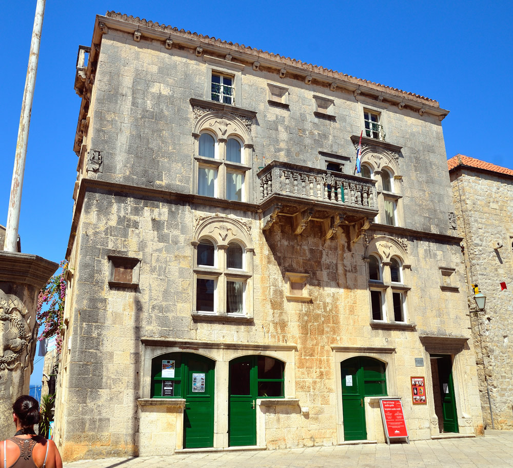 ...Adelspalast in Korculo...