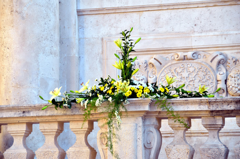 ...feierlicher Blumenschmuck der Hl. Blasius-Kirche...