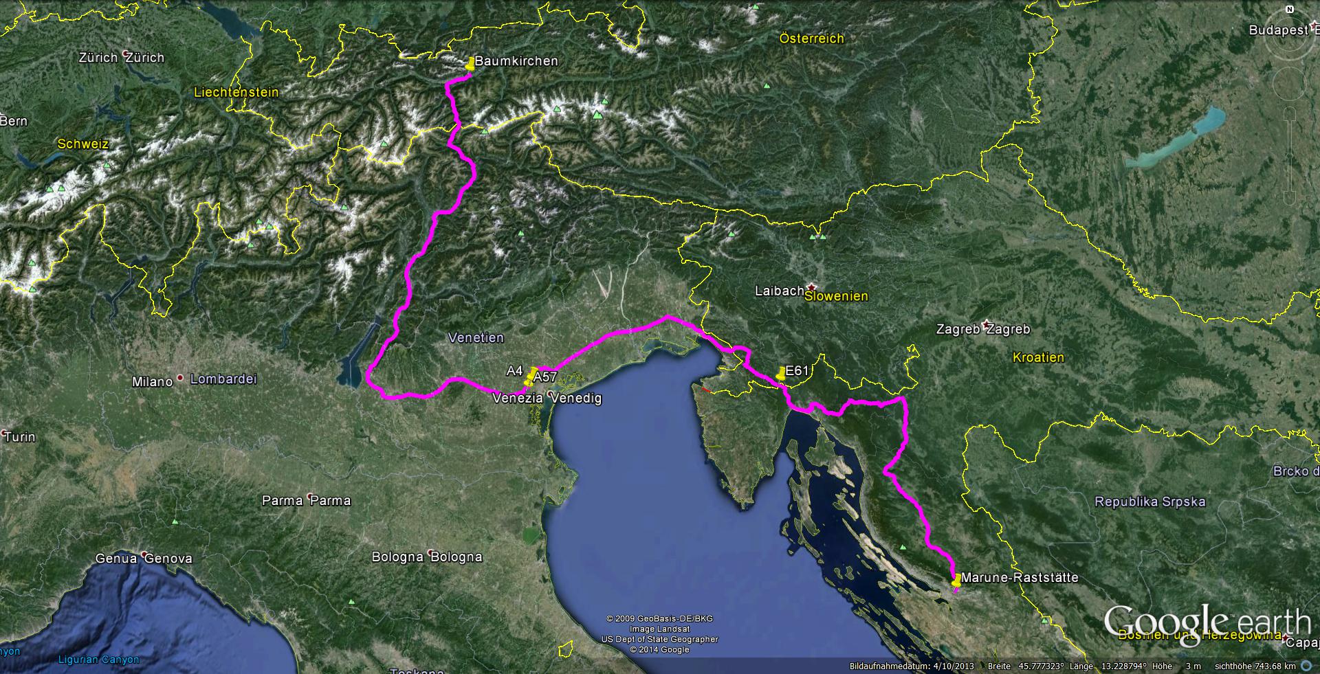 Am 25.4. vormittags fahren wir los, beim Discounter werden noch die Vorräte aufgefüllt, dann gehts auf die Autobahn A13 Richtung Brenner-Verona-Venedig-Triest-Rieka. Unser Tagesziel nach 867 km ist die Raststation Marune in Kroatien direkt nach dem Ausgang des Tunnels Sveti Rok. Dort wollen wir ein paar Stunden schlafen bevor es Morgen früh weiter geht zur Fähre nach Split - Hvar/Starigrad.