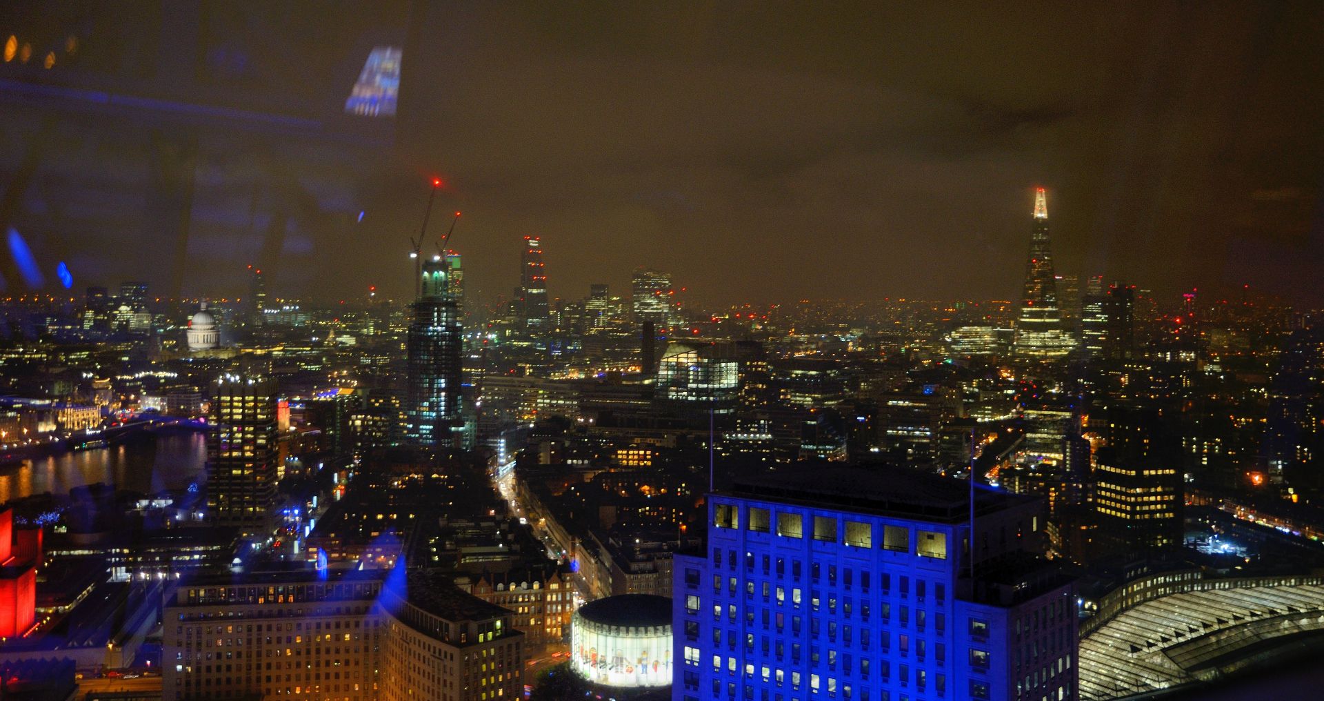 Nach Osten, rechts St.Paul´s Cathedral
