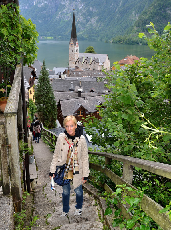 Steile Pfade in Hallstatt führen zu herrlichen Aussichtspunkten.