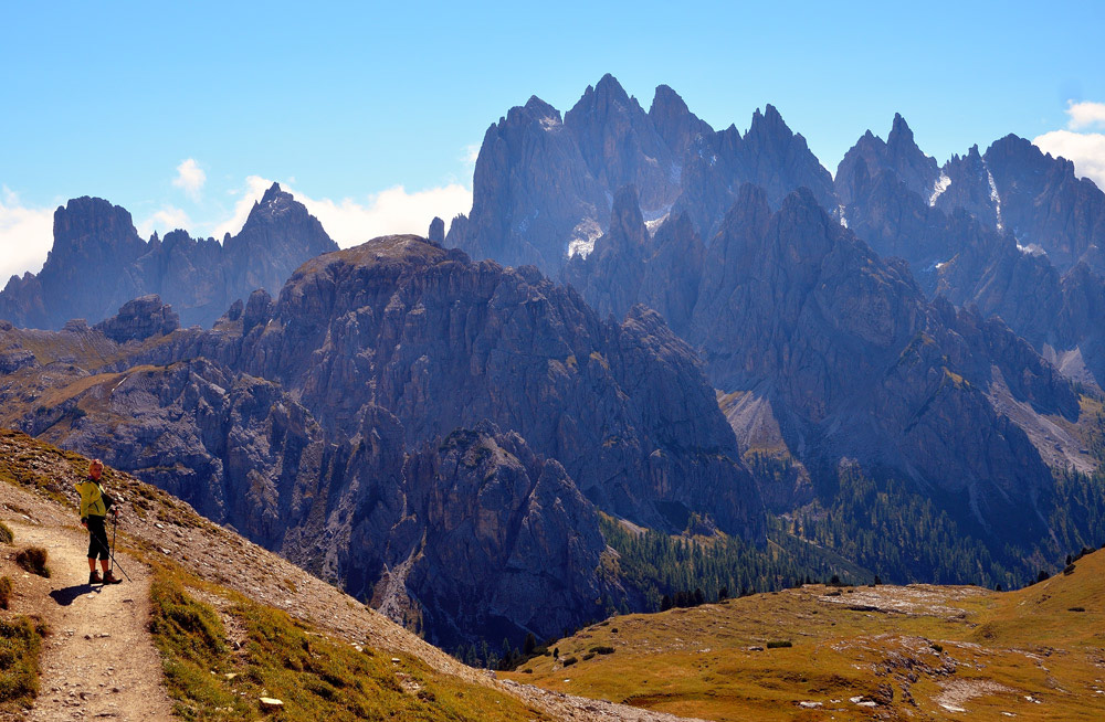 Kurz vorm Ziel (Auronzohuette) nochmalsder Blick auf die Sextener Dolomiten...