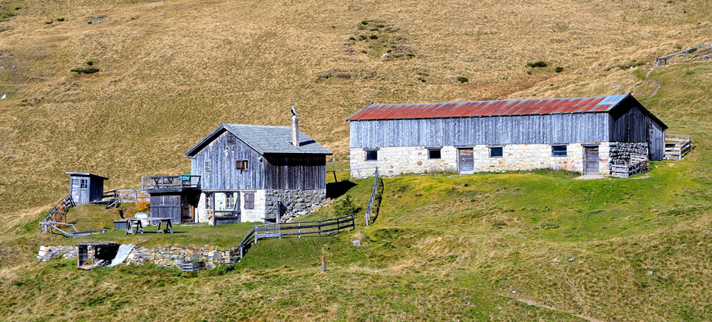 ...die Alm ist Ende Oktober schon verlassen...