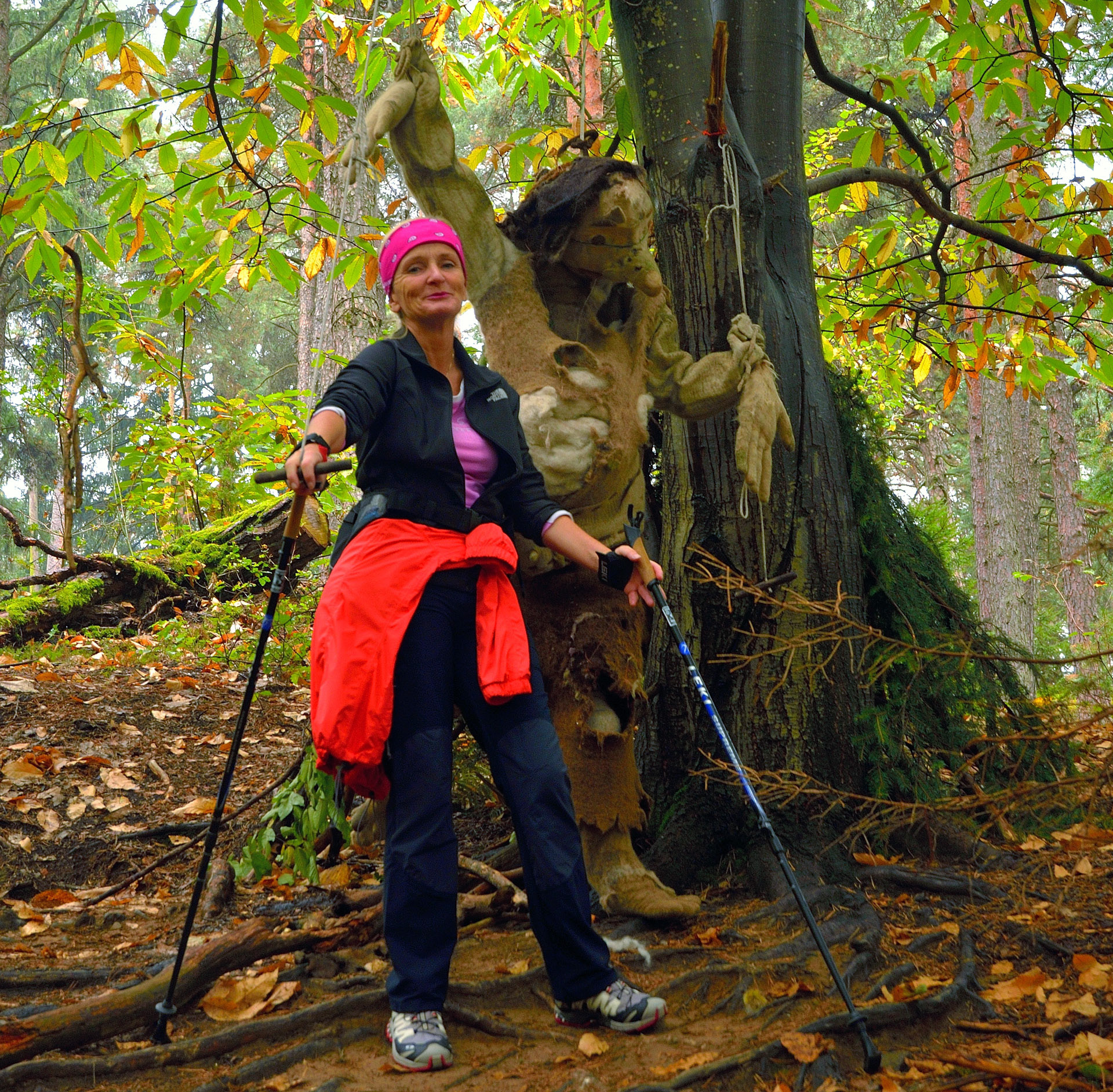 Der Internationale Filzkunstwanderweg wurde vor etwa 10 Jahren ins Leben gerufen, um die Bev�rung f� Schafhaltung und die Produktion von Schafwolle zu sensibilisieren.
