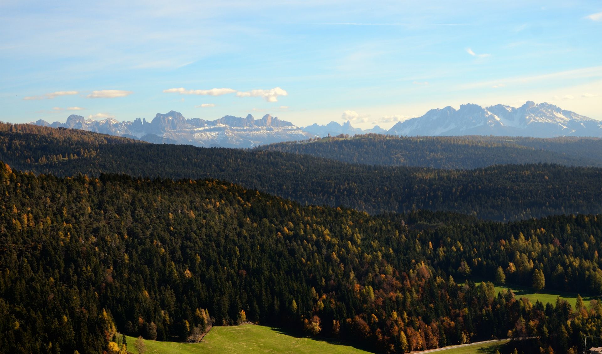 Der Blick zu den Dolomiten ist auch atemberaubend...